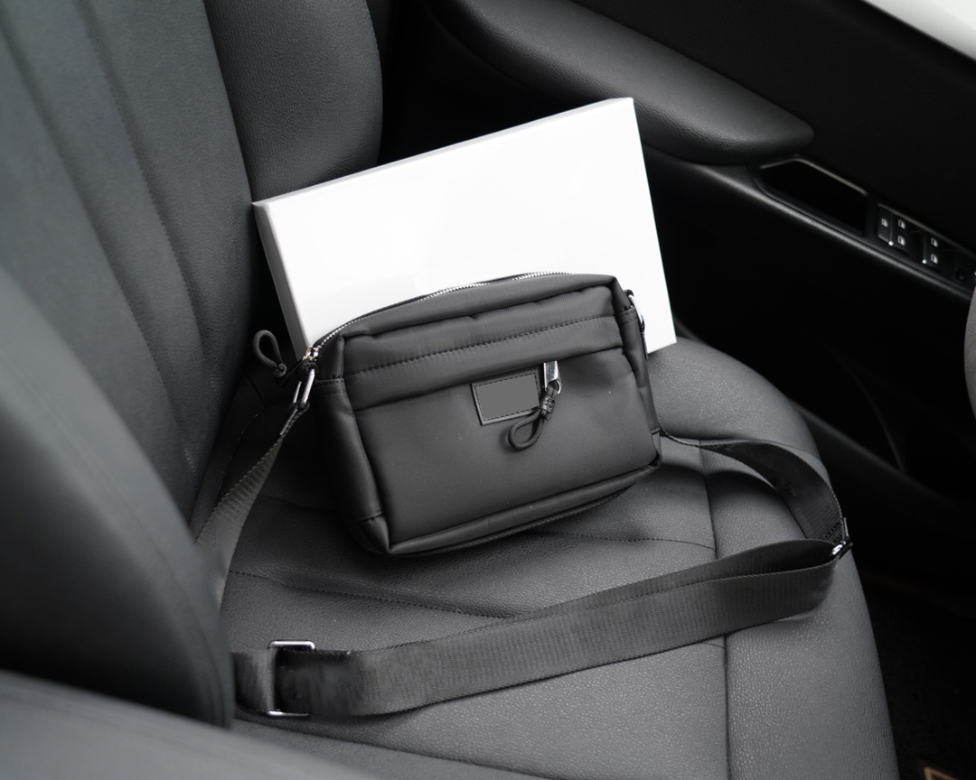 

Designer Retro patchwork leather nylon TB Designer camera Bag Women's mens Luxury classic Vintage Check stripes fashion handbag tote clutch Shoulder crossbody Bags
