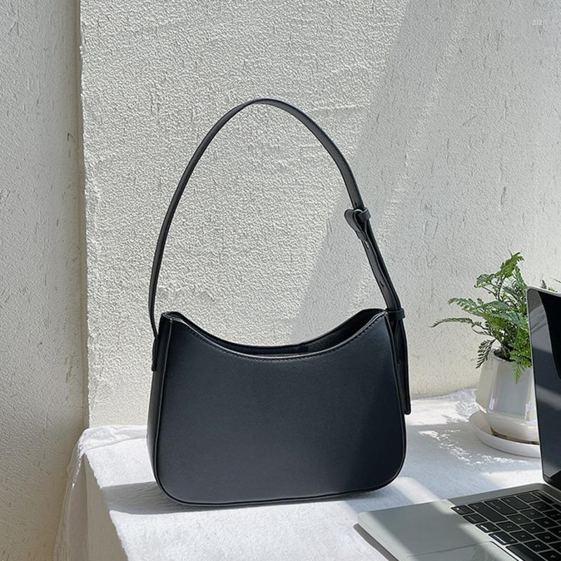 

Evening Bags Cute Simple Solid Color Small PU Leather Shoulder For Women 2022 Hit Trendy Handbags And Purses Female Travel Totes, Black