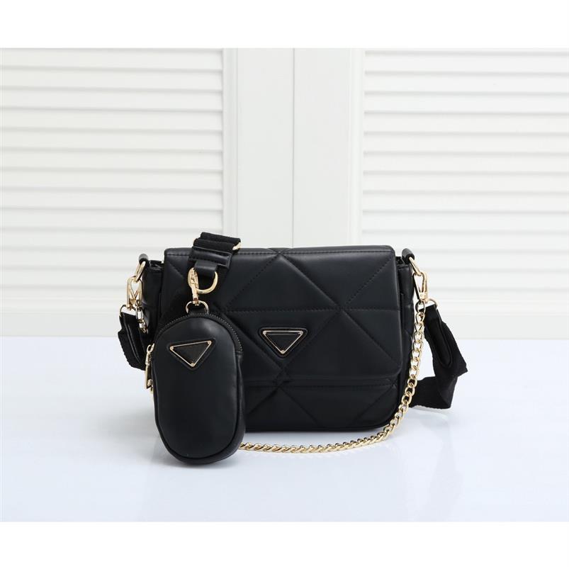 

YQ 2022 fashion Re-Edition Leather woman luxurys men designers bags lady Womens mens crossbody tote Hobo Shoulder Purses Handbags 272c, White