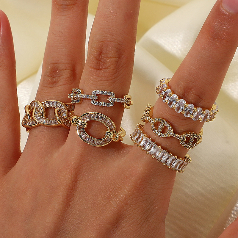 

2023 Fashion Zircon Ring 18K Gold plated Crystal stainless steel Wedding Set Rings for Women Diamond The opening is adjustable on the jewelry