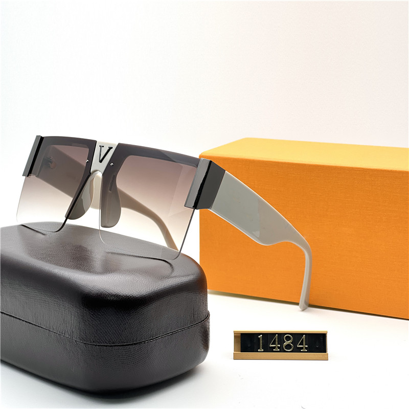 

Delicate Letters Designer Sunglasses Mens Womens Sun Glasses Big Frame Driving Travel Glasses With Box