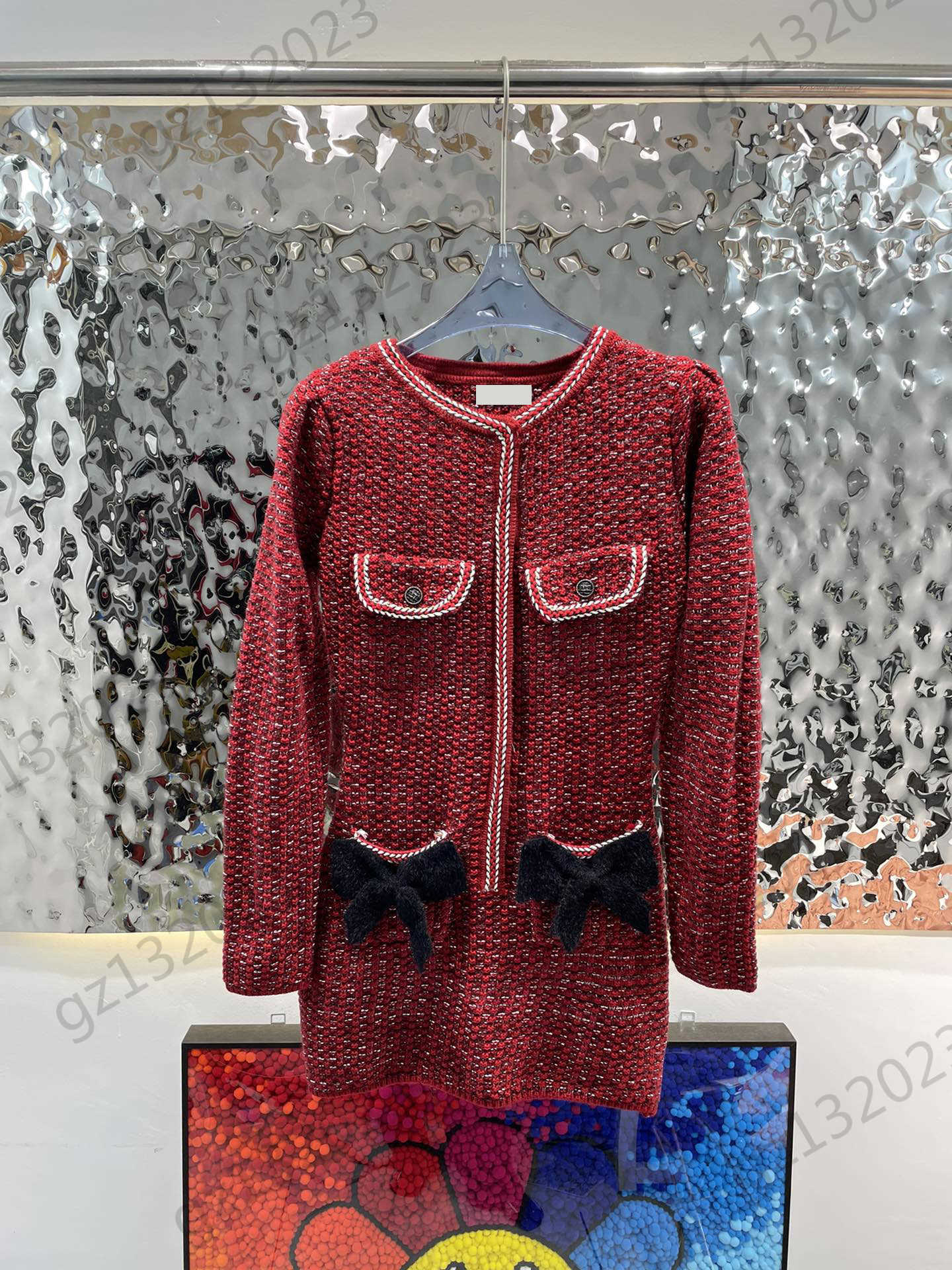 

Casual Dresses Womens Designer Dress Gold Thread Braided Stripe Decoration Knitted Dress Classic Round Neck Long Sleeves Slim Maxiskit Women Apparel, 10 red