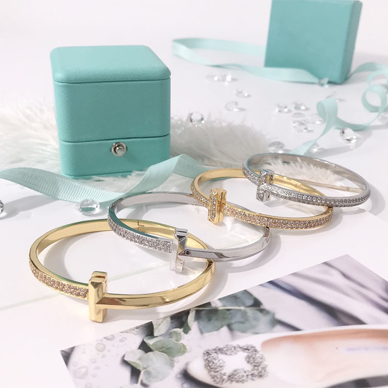

Factory designer bangle Fashion love bracelets for women titanium steel 18k gold silver T shaped half diamond simple lady cuff couple jewelry MH13