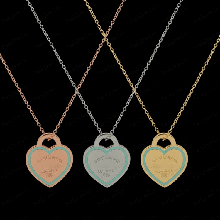 

Designer hollow letter tag peach heart double layer necklace Women's stainless steel blue pink green pendant luxury jewelry Christmas gift wholesale with box