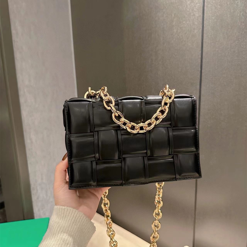 

Designer Chain Bag Padded Handbag Leather Women Shoulder Bag Cassette Bags Cross Body Designers Handbags Womens Crossbody Bags Sac Tote 1220, Black