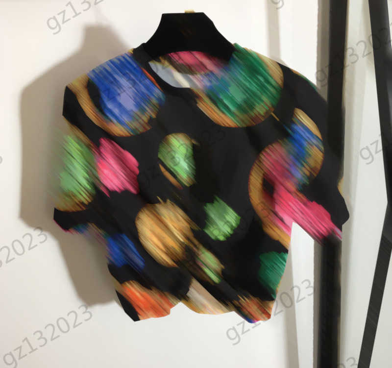 

Womens Clothes T-shirts Colour Portrait Printing Round Neck Short Tops Pin Knot To Decorate Short Sleeve Pullover Tees Fashion Designer Women Apparel 2 Colors 1970, 15