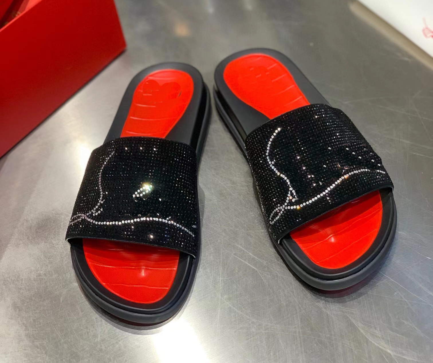 

2022 Women luxury Designer C1 Sandals Slippers Leather Summer Flat Slipper Embroidery fashion beach woman Big head Rainbow letters