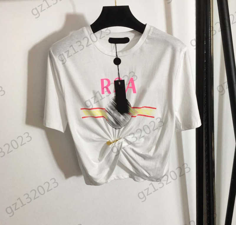 

Womens Clothes T-shirts Letter Figure Logo Printing Round Neck Short Tops Pin Fold Design Slim Tees Fashion Joker Women Clothing 2 Colors 1970, 15