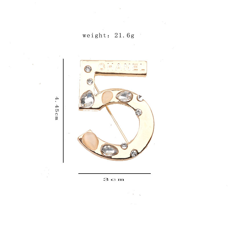 

Luxury Designer Brand Letter Brooches 18K Gold Plated Womens Inlay Crystal Rhinestone Cat's eye Brooch Charm Suit Pin Marry Wedding Party Gift Jewelry Accessorie
