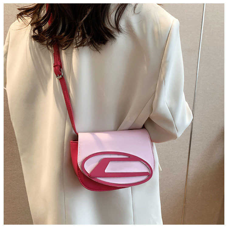 

Hot D Shoulder Bags Mini Jingle HandBag Vintage Purse Girl Y2k Lipstick HandBag Single Crossbody Bag Women Handbags Designers 221222, D01-red
