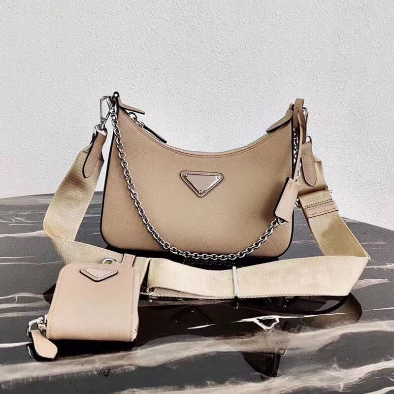 

Women Saffiano Handbags Designer Shoulder Bags Genuine Leather Chest Pack lady Tote presbyopic Purse Messenger Bag Handbag wholesale, Black with gold hardware