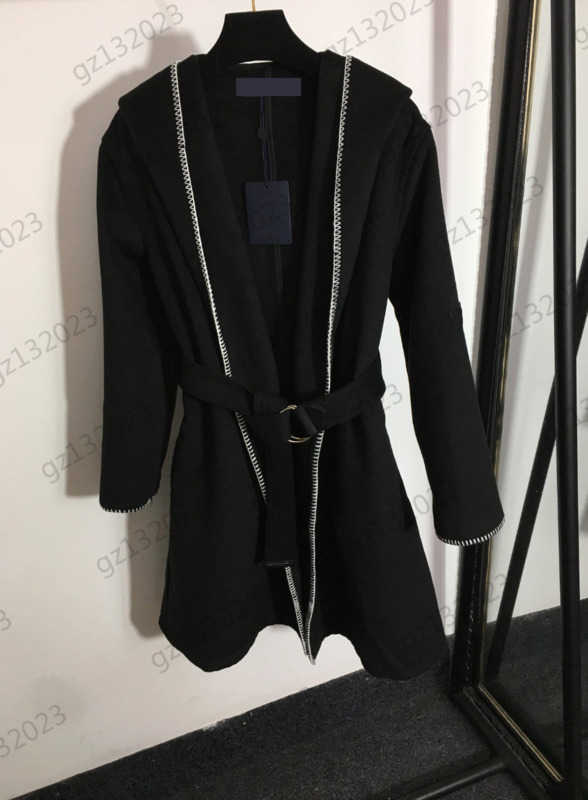 

Womens Wool Blends Coat Bright Line Wrapping Medium Length Style Hooded Wool Coats Belt Collecting Waist Design Long Sleeves Slim Outerwear Women Apparel 1970