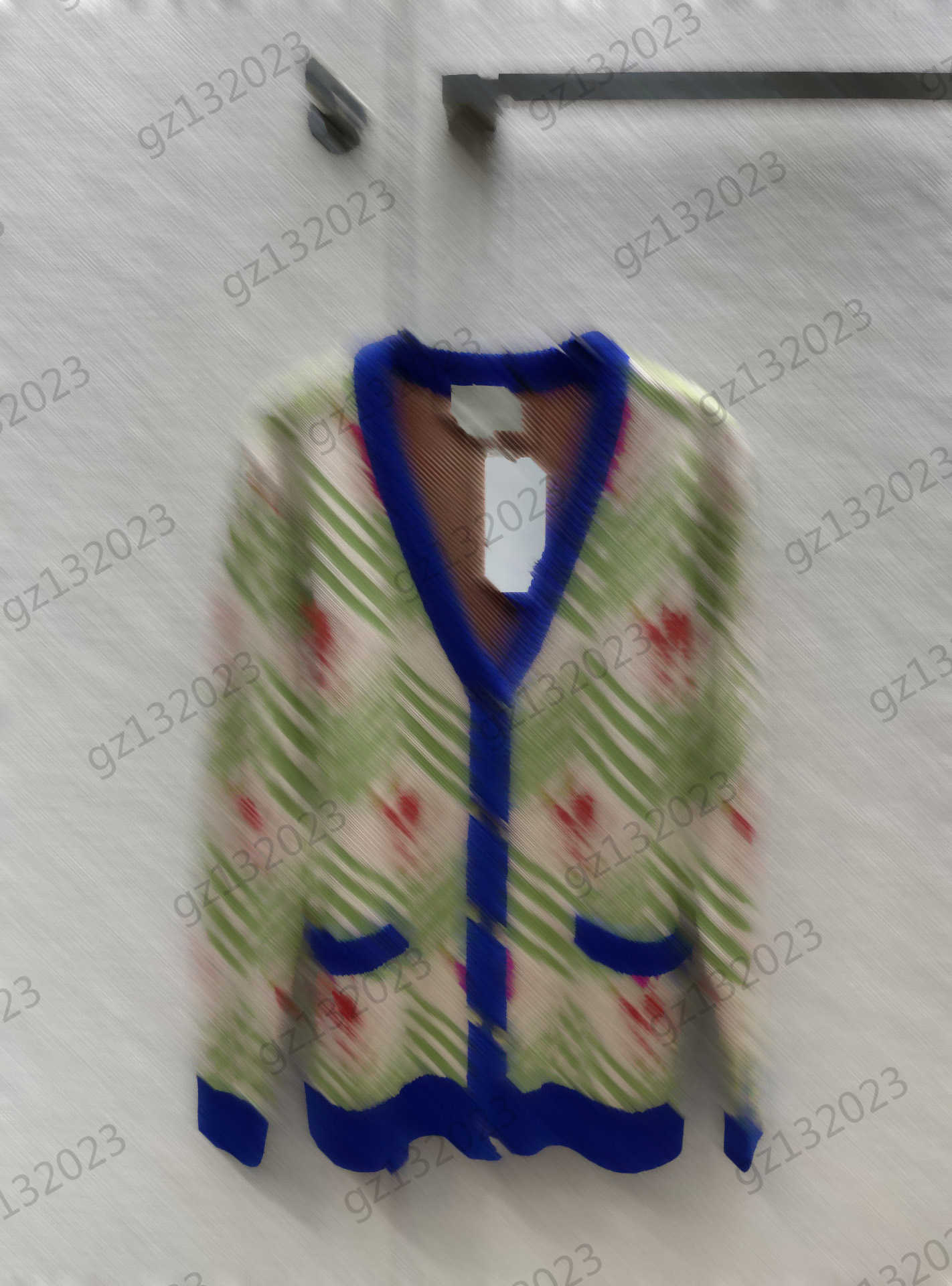 

Womens Sweaters Classic Brand Logo Twill Print Contrasting Colors V-necks Knitted Cardigan Custom Button Long Sleeve Casual Warm Knitwear Women Clothing, 10