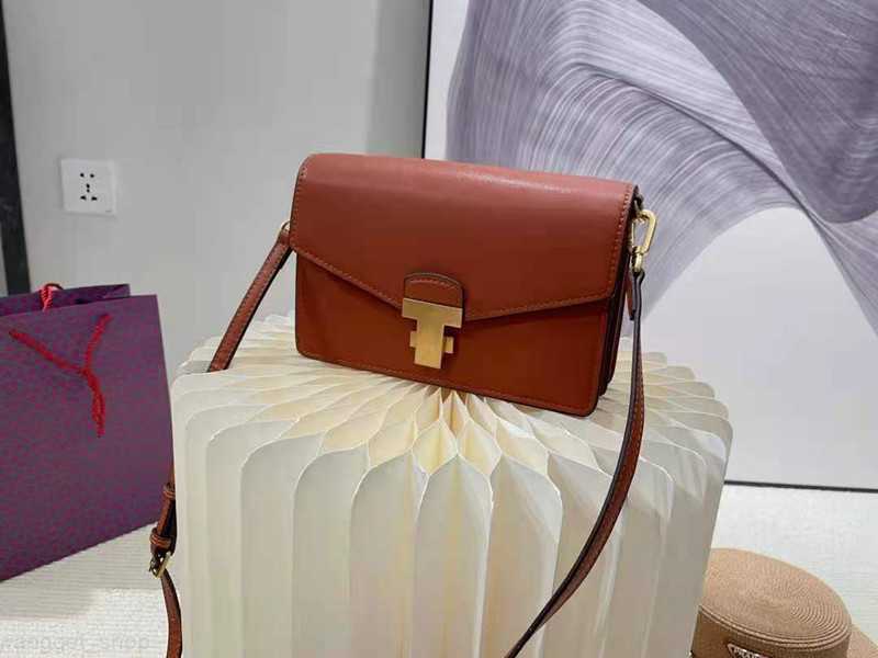 

Designer Crossbody Shoulder Bag Women Messenger Bags Genuine Leather Purse High Quality Lady Purses Female Outdoor Shopping Packs top