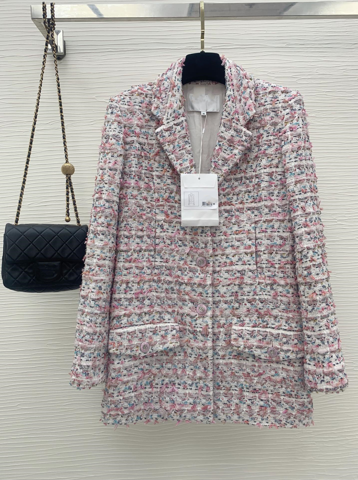 

Chan New 2023 Women' brand jacket Fashion autumn winter LOGO High version Metal chain tweed coat Leisure Spring long style Coat Women birthday Valentine' day Gift, Pink