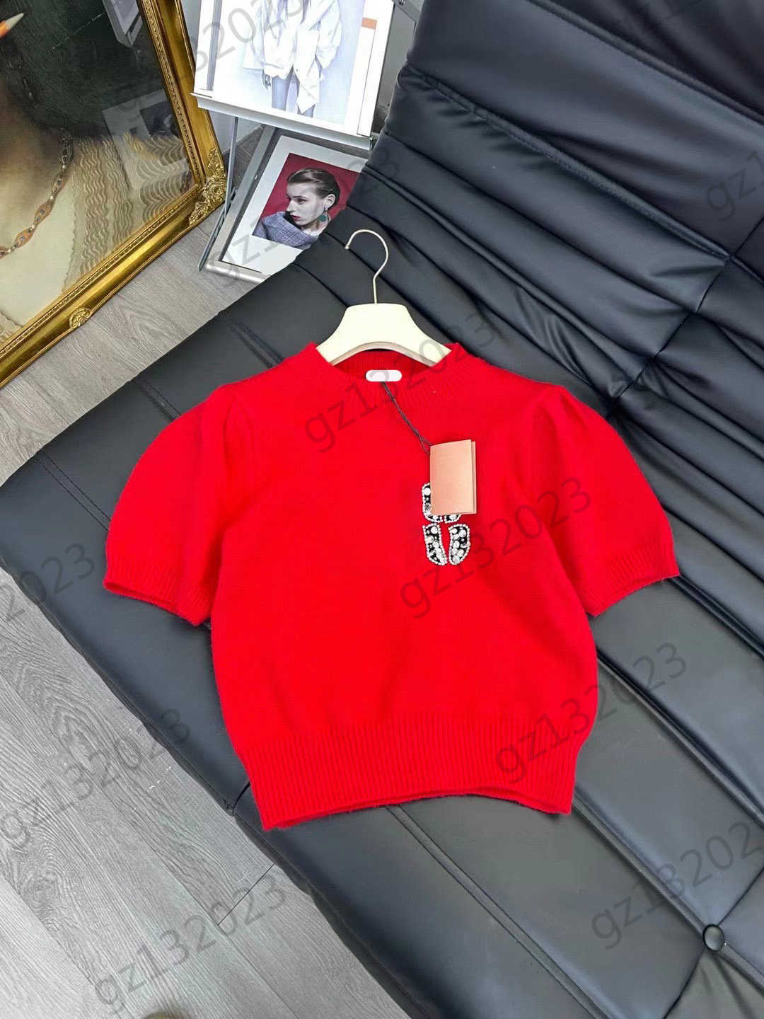 

Womens Sweaters Hot Drill Patch Letter Logo Short Slim Knitted Sweater Round Neck Bubble Short Sleeve Design Fashion Knitwear Women Clothes 3 Colors, 13