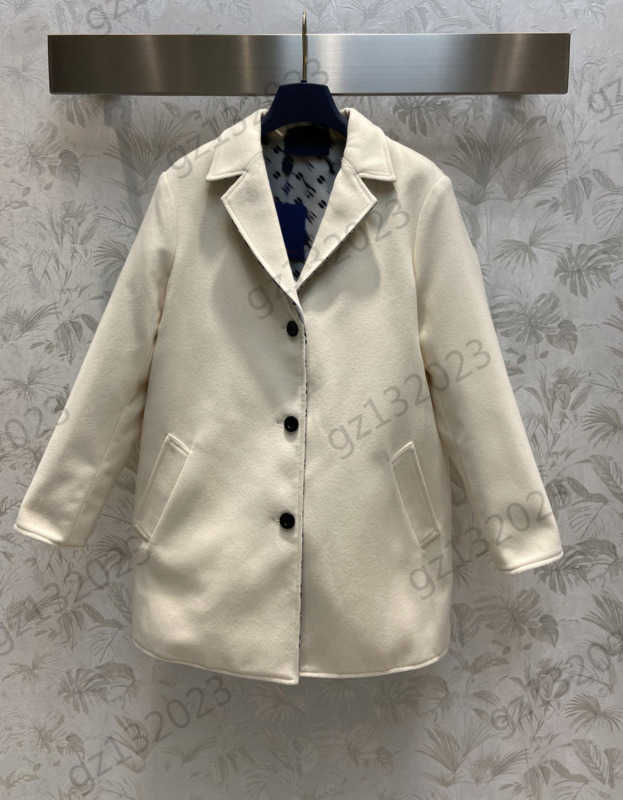 

Women Jackets Lapel Silhouette Tweed Suit Jackets Three Button Jacquard Lining Warm Coat Autumn Winter Commute Style Womens Apparel 1970, 17