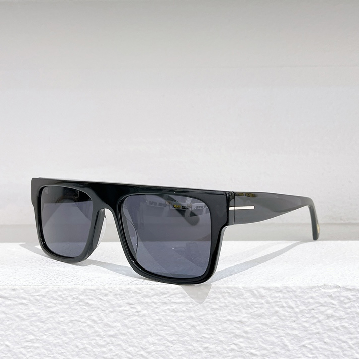 

Flat Top Square Sunglasses 0907 Shiny Black Grey Lenses Men Summer Sun Glasses Shades outdoor UV400 Protection Eyewear