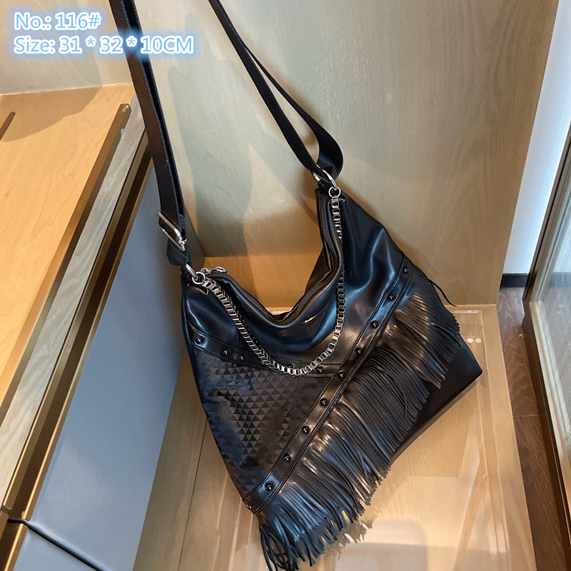 

Wholesale factory ladies shoulder bags street trend fringed punk backpack thickened leather chain fashion handbag outdoor leisure leather messenger bag, Black-116#