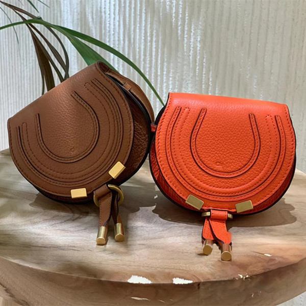 

Vintage MARCIE tassel saddles crossbody Bag Luxury Designer brown purses classic Clutch Flap cowhide Women's mens totes envelope purses famous Genuine leather Bags