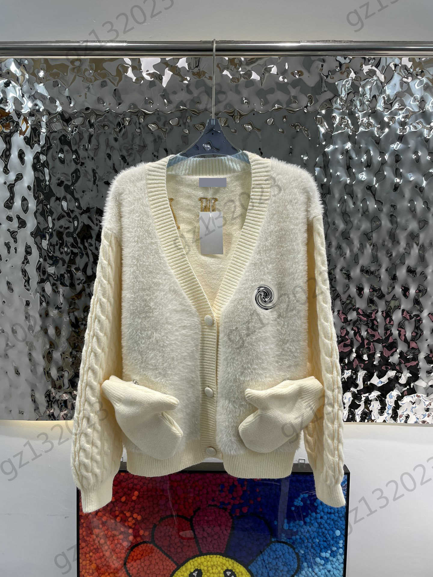 

Womens Sweaters Three-dimensional Glove Pocket Plush Knitted Cardigan Back Letter Embroidery Bear Doll Decoration Casual Knitwear Women Clothes, 21