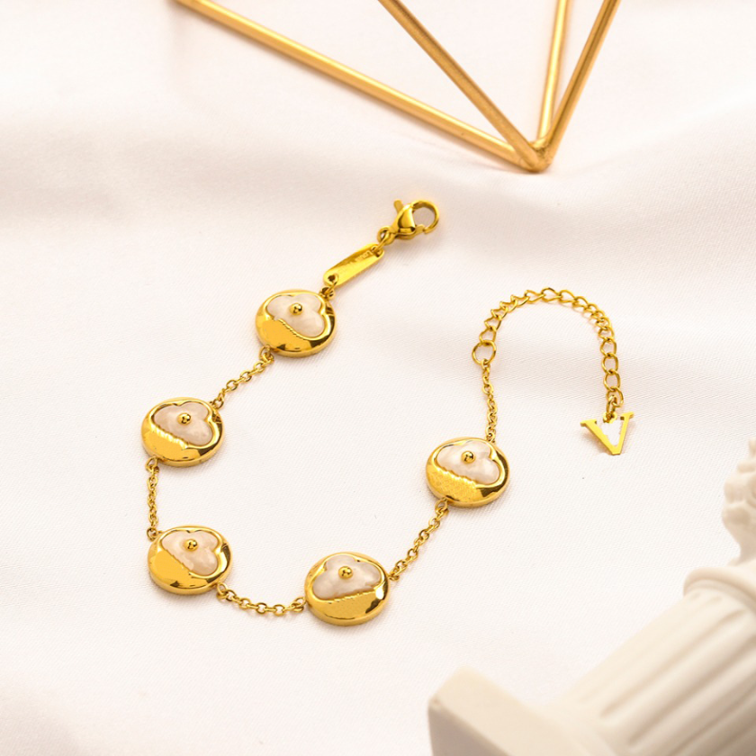 

Fashion Multicolor Chain Bracelet Luxury Designer Brand Bracelets Women Love Flower Bracelet Red White Hot Jewelry Accessories Couple Family With Gifts Box