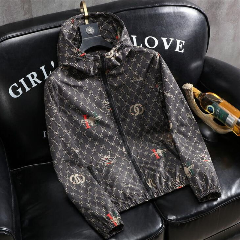

2023 New Designer Mens Jacket Spring Autumn Coat Windrunner Fashion Hooded Jackets Sports Windbreaker Casual Zipper Coats Man Outerwear Clothing, 04