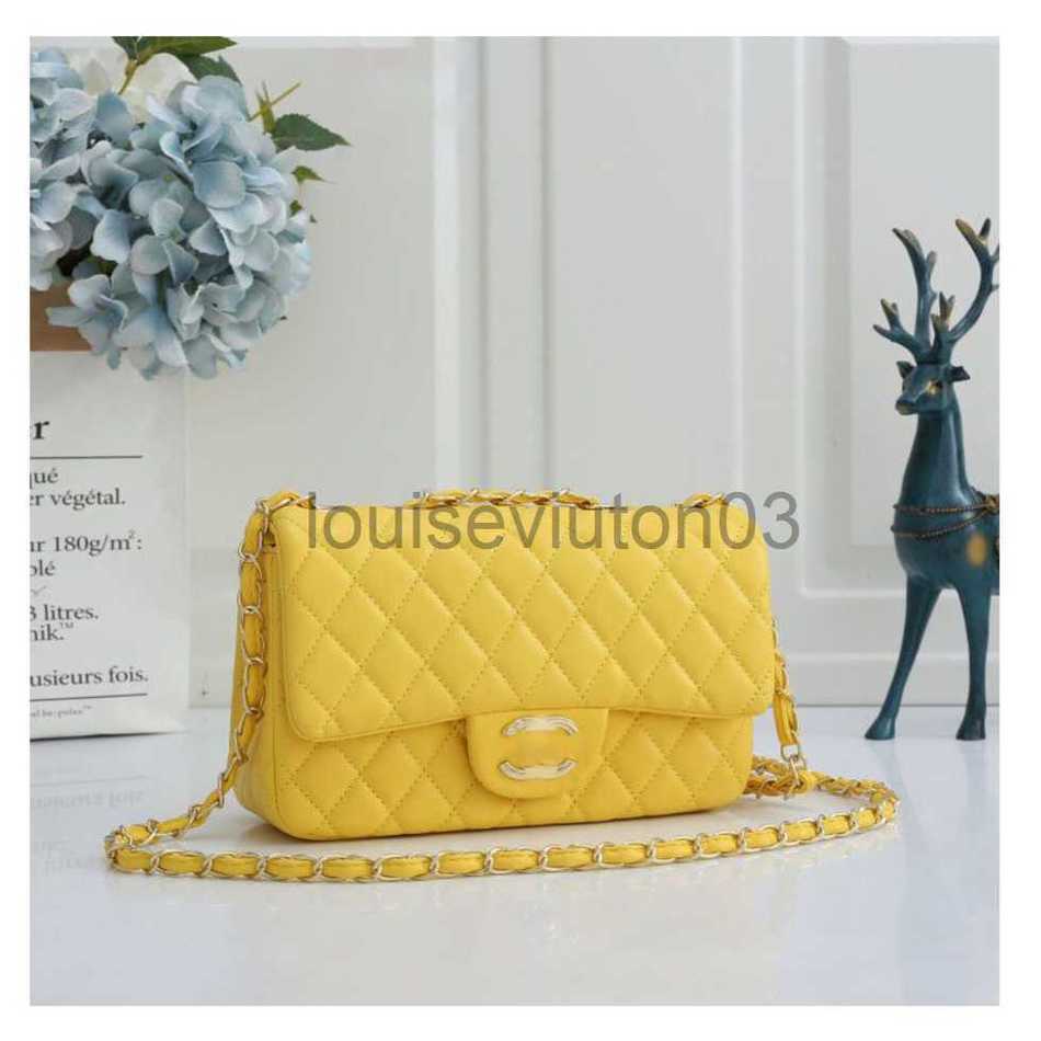 

Designer Channel Bag Tote Shoulder Messenger Handbag Mens Womans Lovers Luxurious New Vintage Fashion Rhombic Chain Buckle Crossbody Leather Makeup Bag, Yellow
