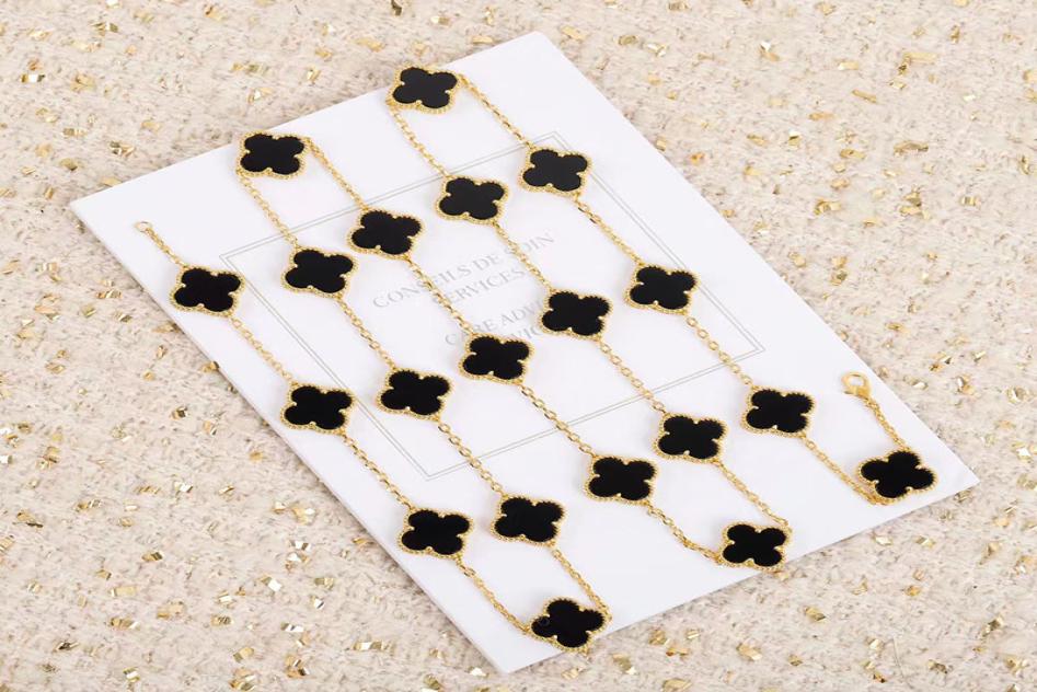 

luxury brand designer clovers necklace for women 18k gold love heart clover 20 leaves flower design necklaces long chain tassel pa6350178