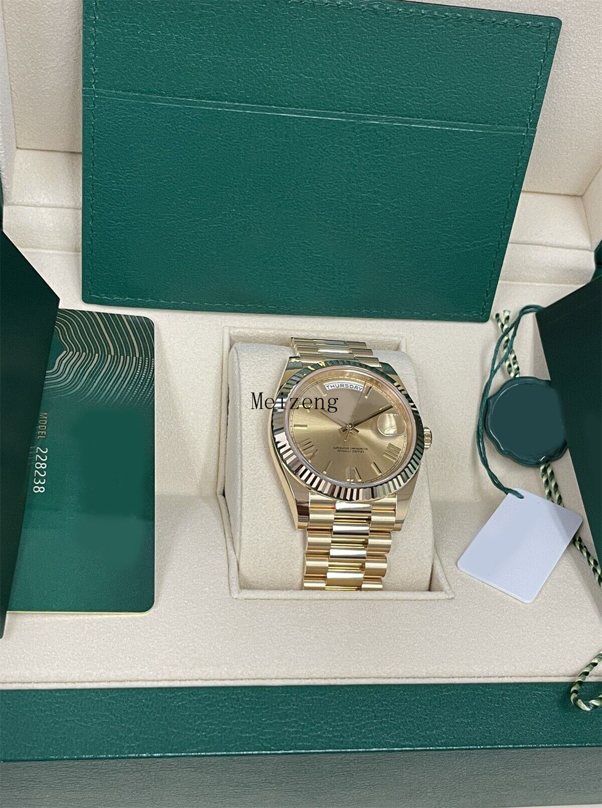 

Luxury Wristwatch Day Date President 40mm Yellow Gold Champagne men's Watch 228238