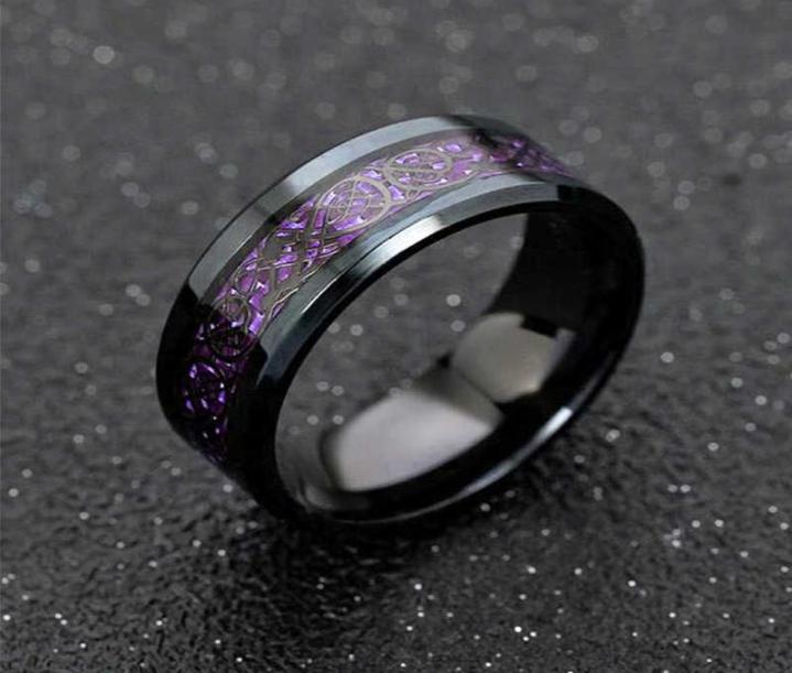

New Purple Dragon Ring for Men Wedding Stainless Steel Carbon Fiber Black Dragon Inlay Comfort Fit Band Ring Fashion Jewelry Q07083381755