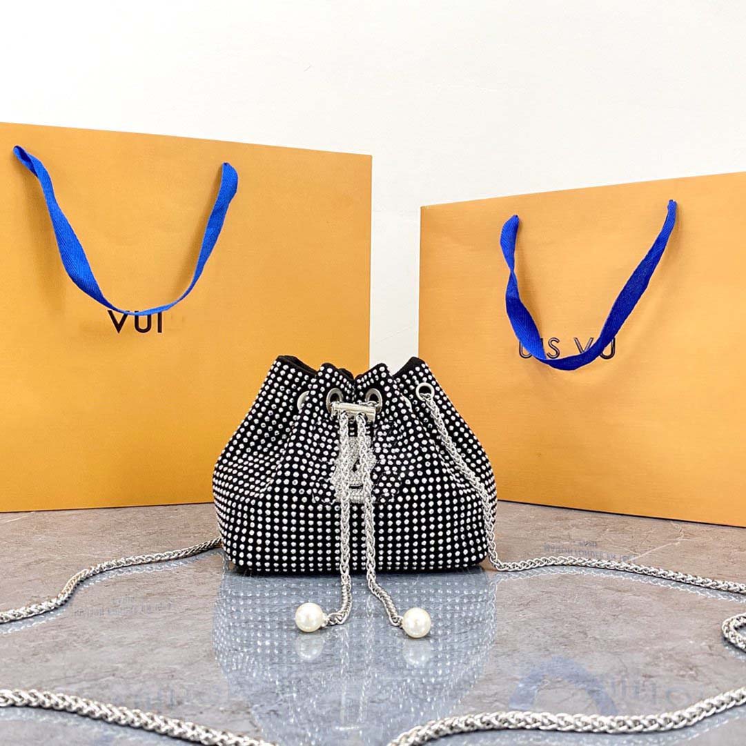 

Bags Totes Handbag Designer Bag Women Classic Imitations Luxury Brand Shiny Diamond One Shoulder Bucket Bag Fashion Style Party Dinner Wallet, Color1