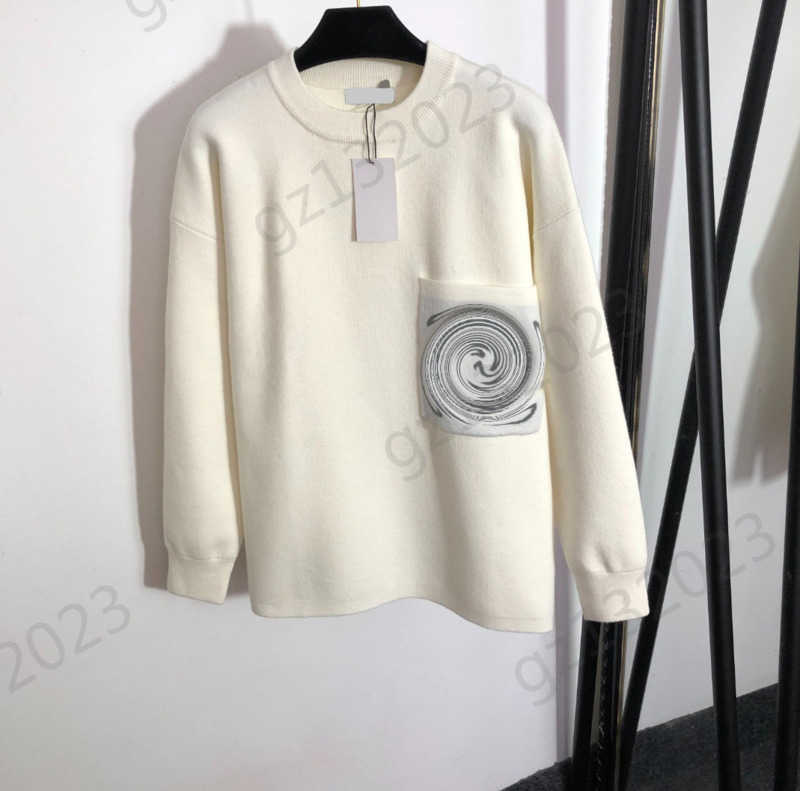 

Womens Sweaters Color Contrast Logo Decorative Pockets Crewneck Knitted Sweater Off Shoulder Long Sleeve Loose Pullover Knitwear Women Apparel 2 Colors 1970