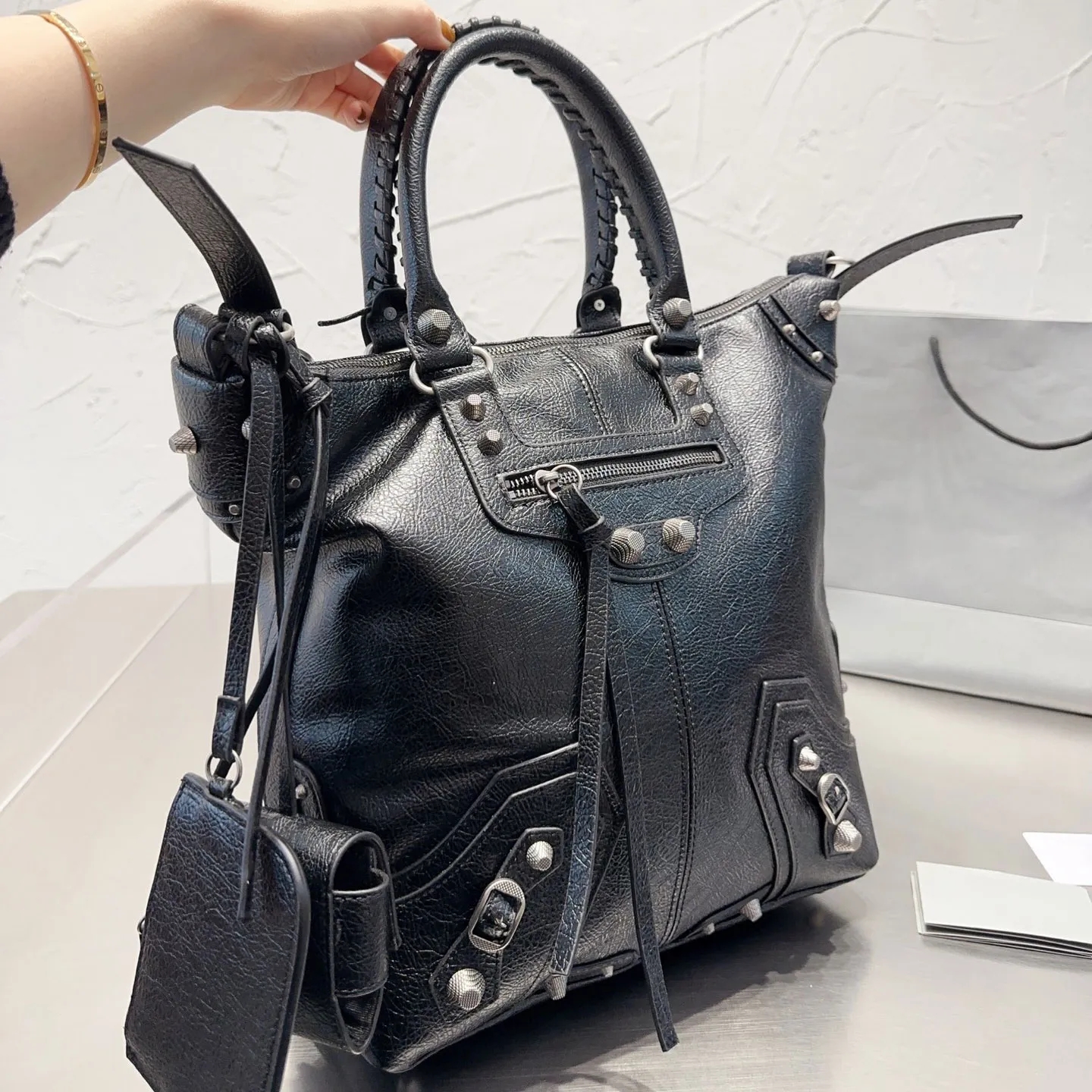 

Luxury designer bags large capacity Tote bag women handbag fashion shoulder bags classic crossbody boutique bagss tops quality hip-hop street rivets rmocortytle, 2#