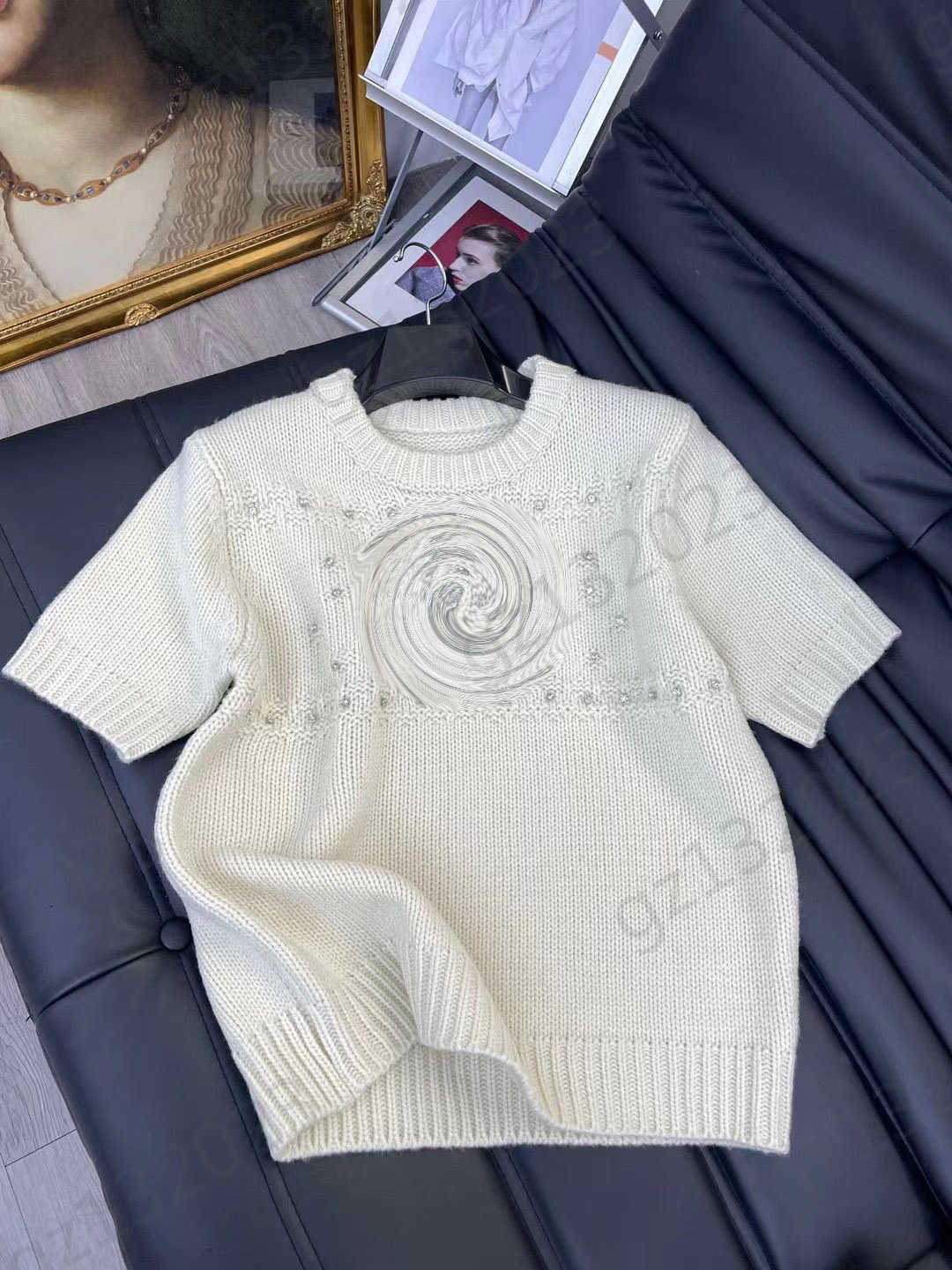 

Womens Sweaters Classic Logo Embroidery Thread Round Neck Pullover Knitted Sweater Short-sleeved Casual Joker Wool Knitwear Luxury Brand Women Apparel