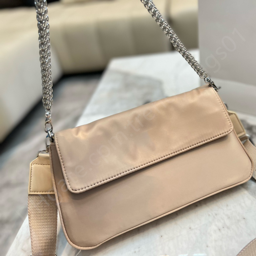 

Fashion shoulder Bags luxury casual crossbody bags canvas metal chains womens handbags crossbody bags for women versatile bag, Pink
