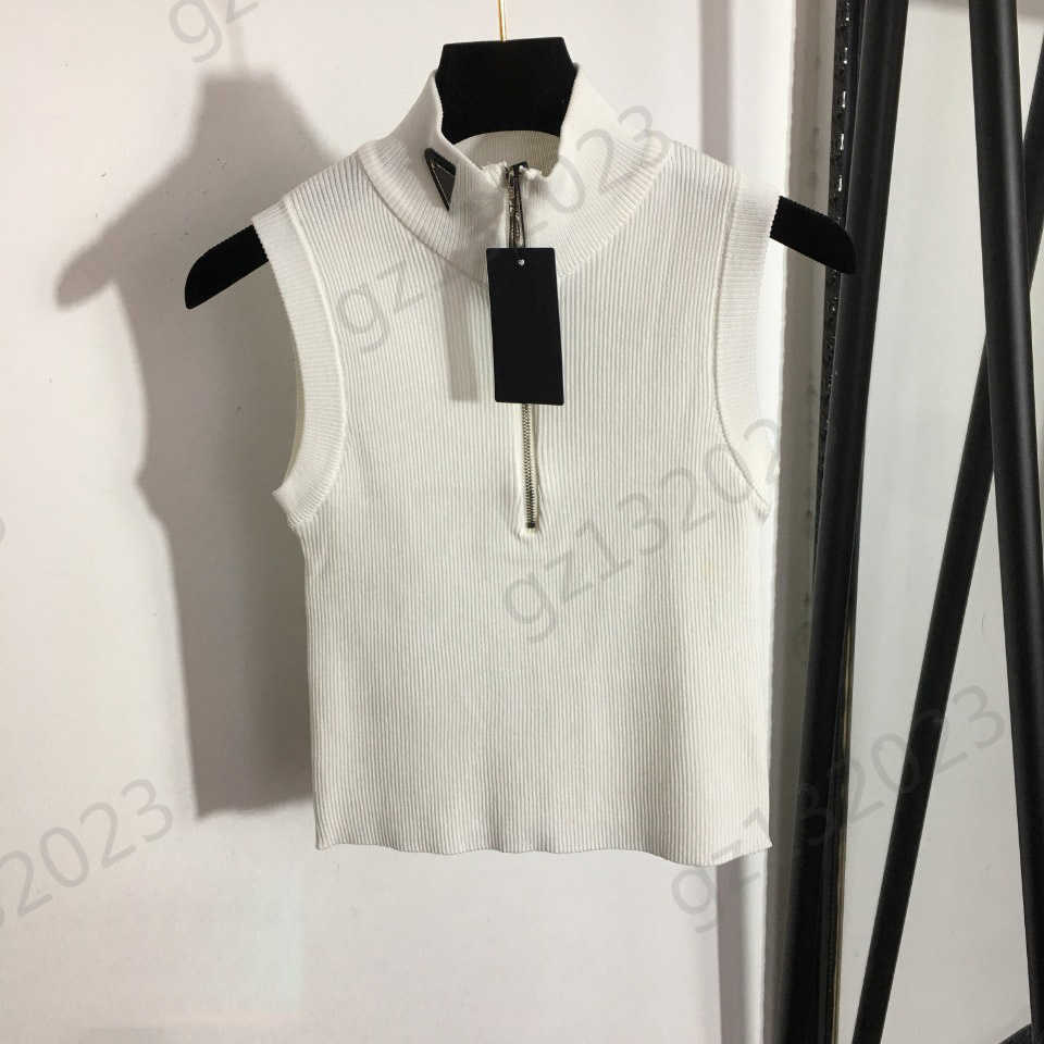 

Womens Sweaters Triangle Logo Decorative Stand-up Collar Sleeveless Knitted Vest Elastic Fabric Half Zipper Design Slim Knitwear Fashion Women Apparel