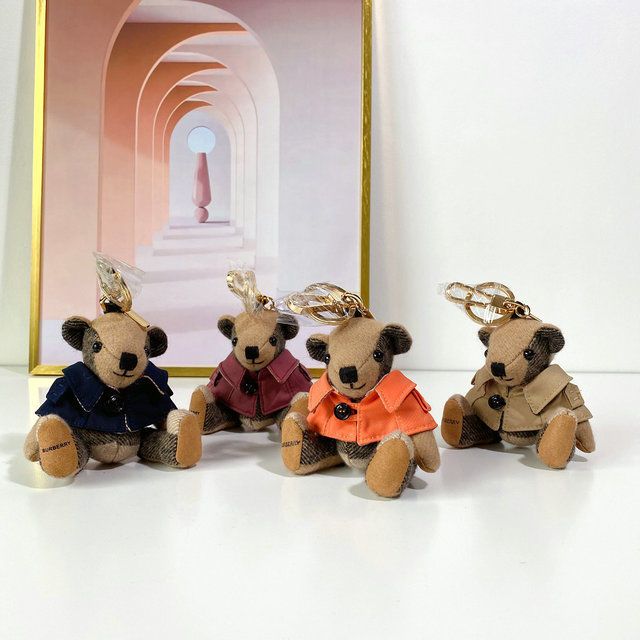 

High qualtiy brand designer Keychain bear key chain Porte Clef Gift Men Women Souvenirs Car Bag Keychain with box a119
