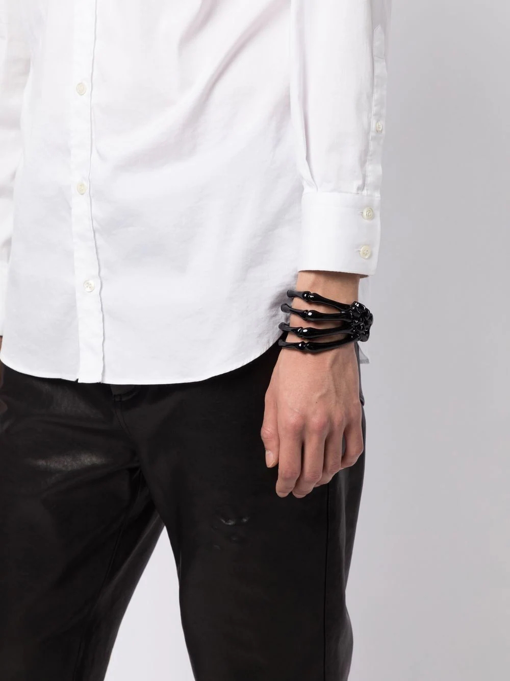 

body bracelet mens skeleton cuff chain new in luxury brand jewelry hand bracelet for woman and mens bangles studded handmade complement Nail design lvs