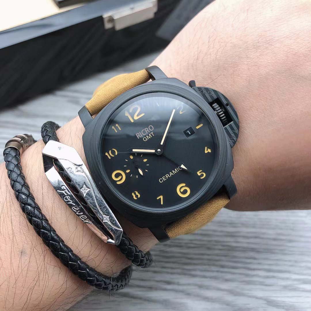 

Designer men's watch fully automatic mechanical movement 44mm size 316 fine steel case mineral reinforced glass sports watch