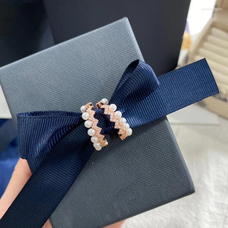 

Hoop Earrings Japanese And Korean Fashion Ring Wave With Pearl Rose Gold Women's High-end Luxury Sterling Silver