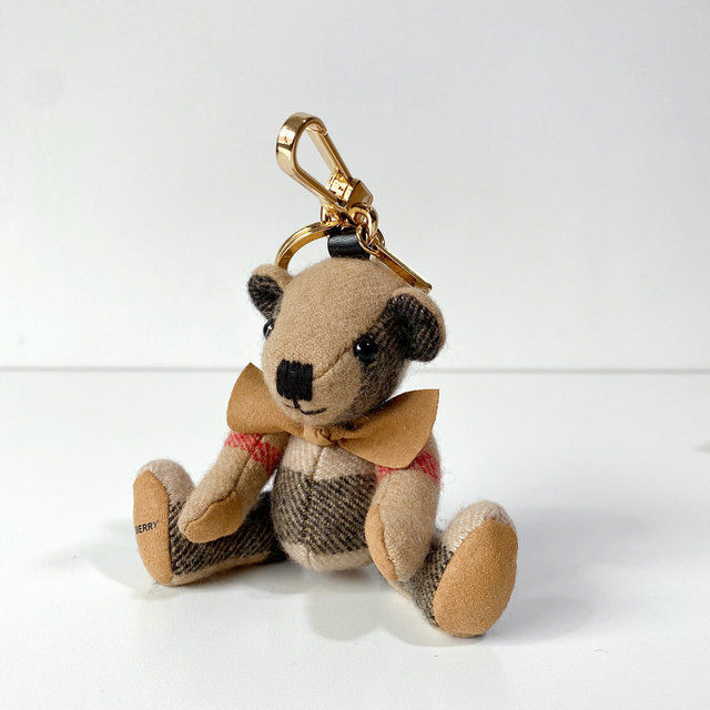 

High qualtiy brand designer Keychain bear key chain Porte Clef Gift Men Women Souvenirs Car Bag Keychain with box