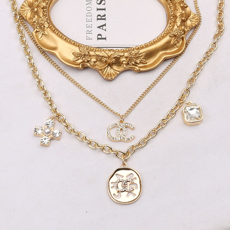 

15 Styles 18K Gold Plated Designer Pendants Necklaces Stainless Steel Double Letter Choker Pendant Necklace Beads Chain Jewelry Accessories Gifts