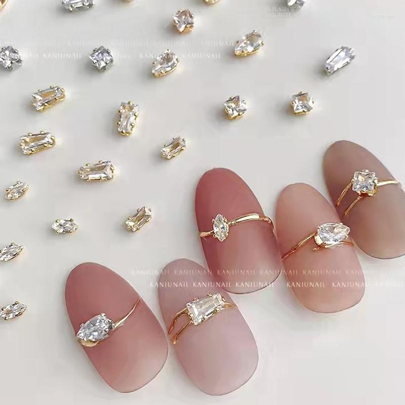 

Nail Art Decorations 50PCS Claw Glass Alloy Silver/Gold Water Drop Horse Eye Zircon Jewelry Tiny Square Crystal Charms
