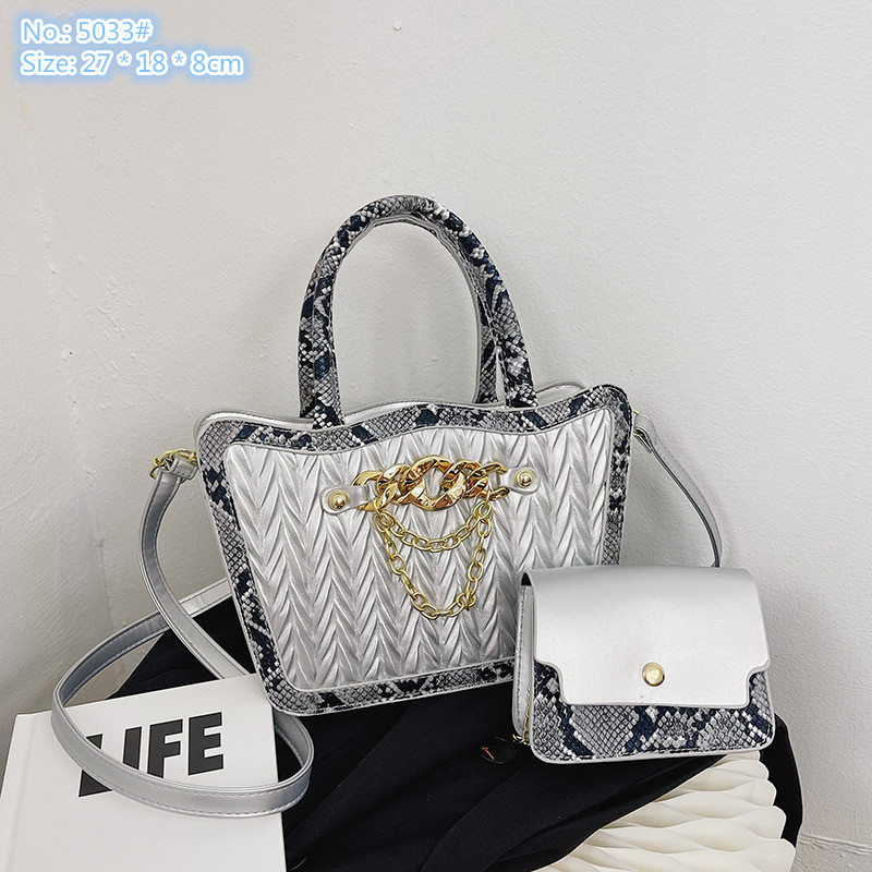 

Wholesale factory women shoulder bags 7 color personalized chain decorative foreign handbag street trend embossed striped backpack sweet snake handbags, Red-5033#