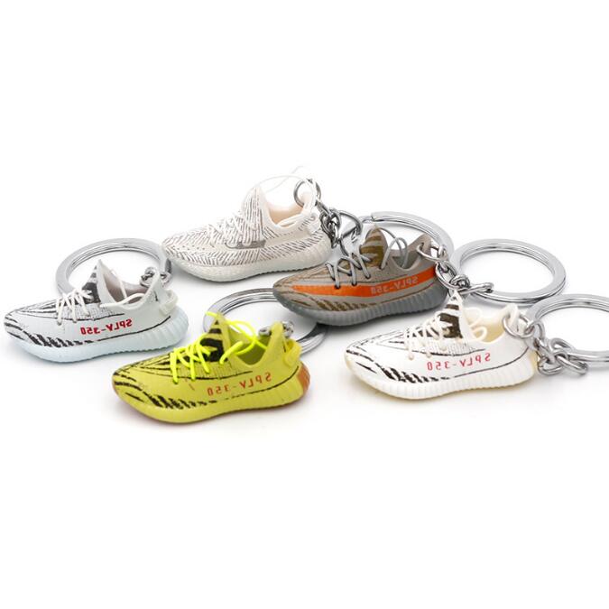 

20 Styles Designer Coconut Sneaker Keychain Basketball 3D Shoes Keychains Model Personality Creative Gift Trend Toy Ornaments Pendant Hanging Decoration