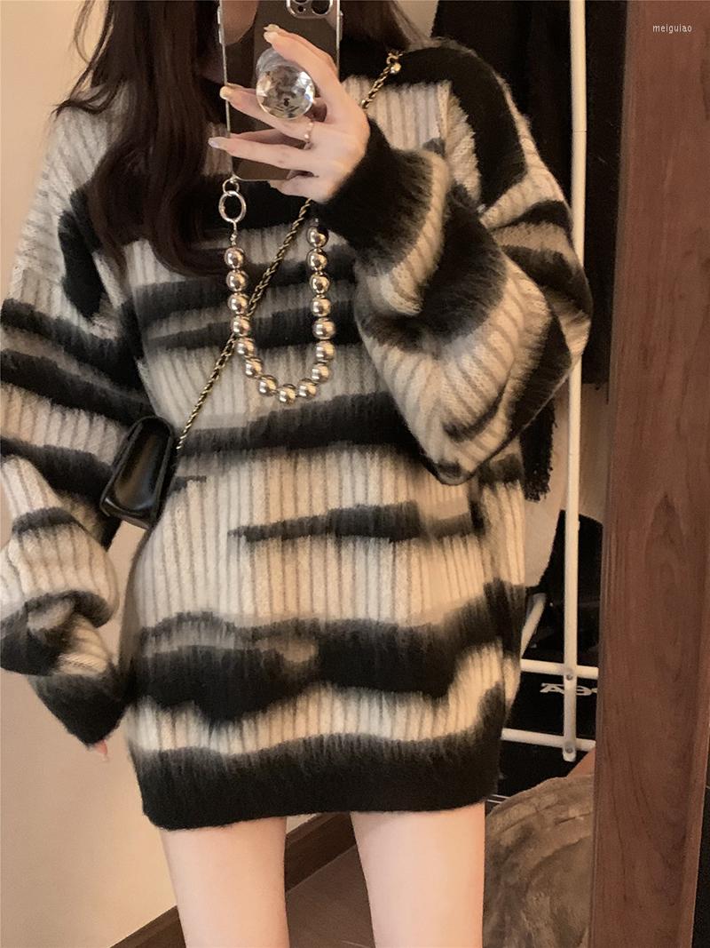 

Women's T Shirts GY1629 Contrast Striped Medium Long Pullover Sweater Autumn And Winter 2022 Round Neck Korean Style Knit Top, Black