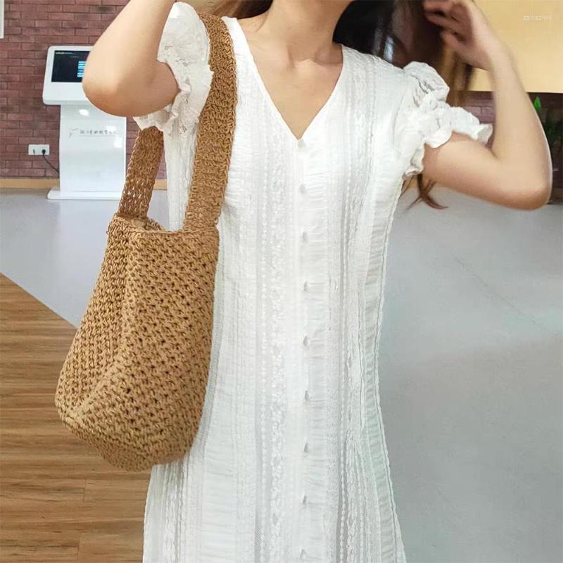 

Evening Bags Fashion Rattan Women Shoulder Woven Female Handbags Large Capacity Summer Beach Straw Casual Tote Purses 2022, Beige