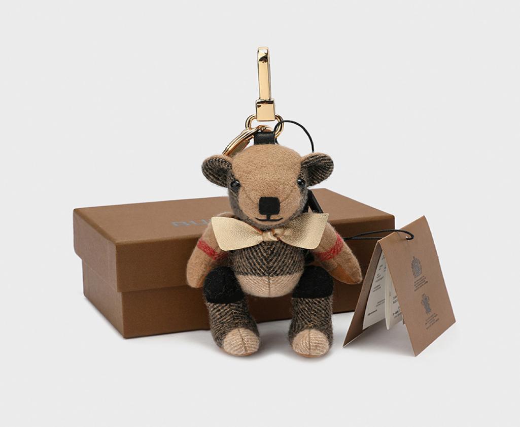 

Luxury brand cashmere Bear Keychain for bag charm women decorative accessory Metal buckle ring High qulity famous design4399980