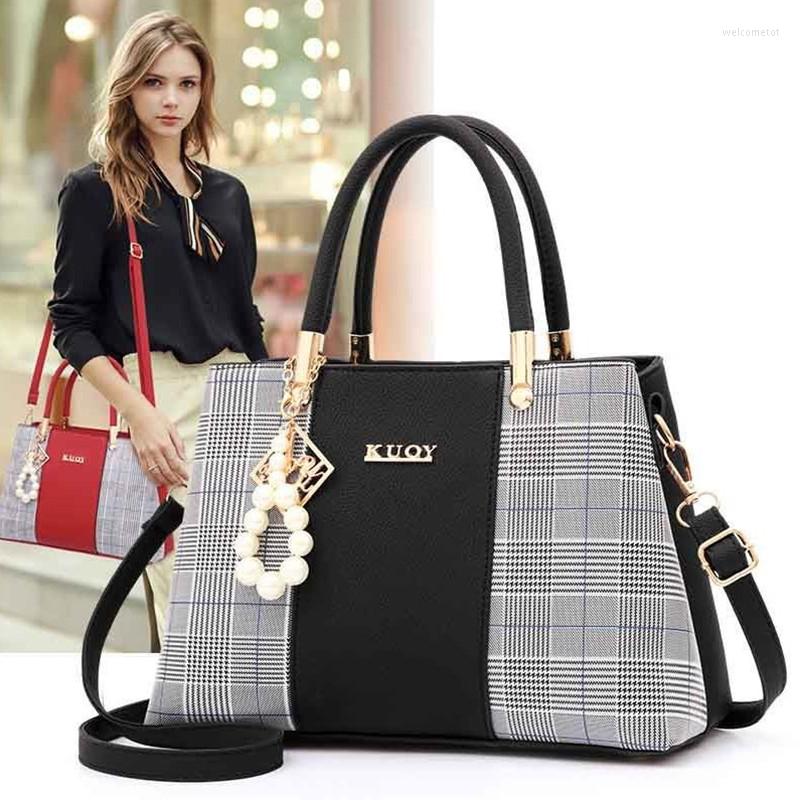 

Evening Bags Fashion Designer Top-handle Women Shoulder Bag Elegant Female Crossbody Tote With Pendant Hanging Leather Handbag, Black